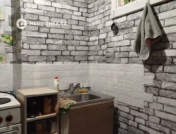 3-комнатная квартира, этаж 5 из 5, 52 м², на длительный срок