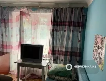 1-комнатная квартира, этаж 3 из 3, 31 м²