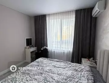 4-комнатная квартира, этаж 5 из 12, 128 м²