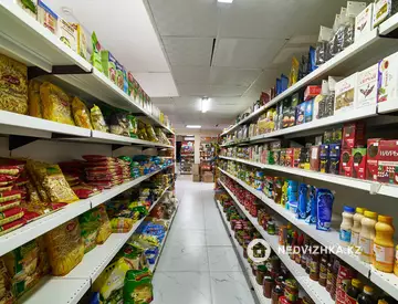 Офисное помещение, 18 этажей, 176 м²