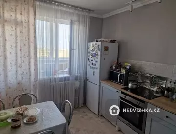 3-комнатная квартира, этаж 8 из 13, 86 м²
