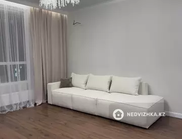 3-комнатная квартира, этаж 4 из 18, 85 м²