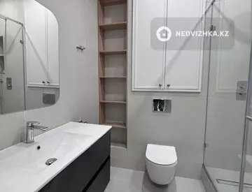 3-комнатная квартира, этаж 8 из 21, 102 м²
