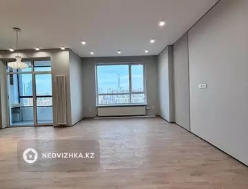 3-комнатная квартира, этаж 8 из 21, 102 м²
