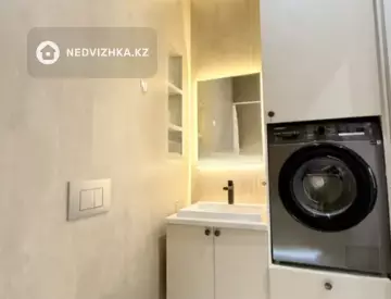 2-комнатная квартира, этаж 7 из 12, 64 м²