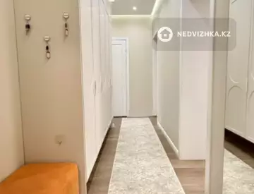 2-комнатная квартира, этаж 7 из 12, 64 м²