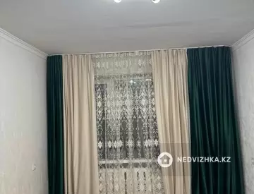 2-комнатная квартира, этаж 3 из 5, 45 м²