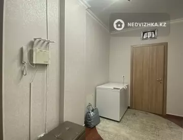 2-комнатная квартира, этаж 1 из 7, 61 м²