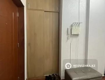 2-комнатная квартира, этаж 1 из 7, 61 м²