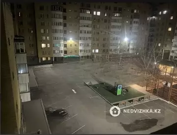 2-комнатная квартира, этаж 6 из 14, 90 м²