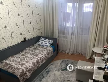2-комнатная квартира, этаж 4 из 5, 49 м²