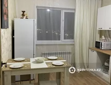 2-комнатная квартира, этаж 1 из 5, 42 м²