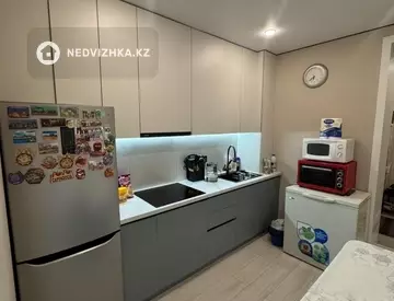 2-комнатная квартира, этаж 3 из 12, 47 м²