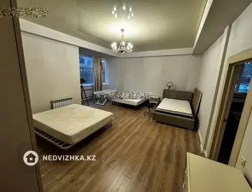 2-комнатная квартира, этаж 1 из 4, 136 м²