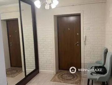 3-комнатная квартира, этаж 1 из 3, 66 м²