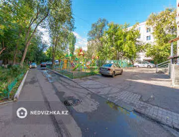 2-комнатная квартира, этаж 4 из 5, 46 м²