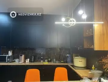 3-комнатная квартира, этаж 2 из 7, 70 м²