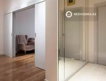 2-комнатная квартира, этаж 1 из 7, 85 м²