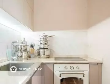 2-комнатная квартира, этаж 1 из 7, 85 м²