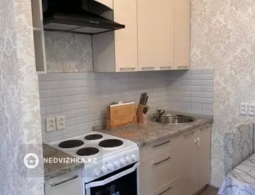 2-комнатная квартира, этаж 2 из 5, 40 м²
