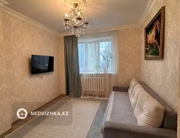 2-комнатная квартира, этаж 2 из 5, 40 м²
