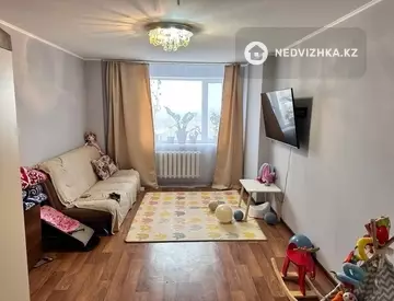 3-комнатная квартира, этаж 13 из 16, 78 м², на длительный срок