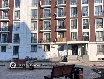 1-комнатная квартира, этаж 3 из 6, 40 м²