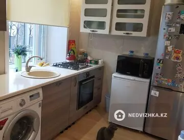 2-комнатная квартира, этаж 1 из 2, 43 м², на длительный срок