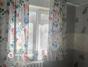 2-комнатная квартира, этаж 3 из 9, 54 м²