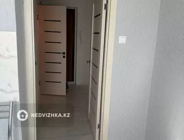 2-комнатная квартира, этаж 3 из 9, 54 м²