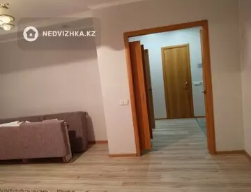 1-комнатная квартира, этаж 2 из 10, 47 м², на длительный срок