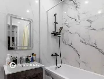 1-комнатная квартира, этаж 6 из 16, 38 м²