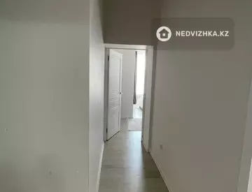 2-комнатная квартира, этаж 9 из 10, 60 м²