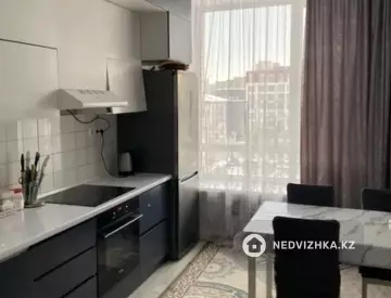 2-комнатная квартира, этаж 7 из 12, 71 м²