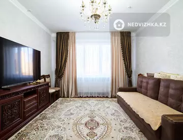 4-комнатная квартира, этаж 5 из 22, 122 м²