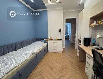 3-комнатная квартира, этаж 15 из 15, 75 м²