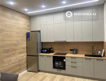2-комнатная квартира, этаж 9 из 9, 41 м²