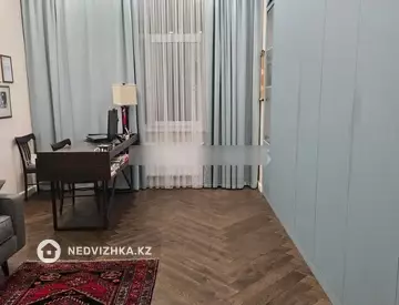 3-комнатная квартира, этаж 3 из 8, 104 м²