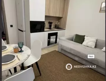 2-комнатная квартира, этаж 3 из 8, 44 м²