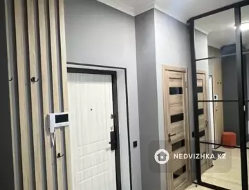 2-комнатная квартира, этаж 3 из 8, 44 м²