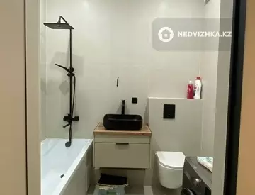 3-комнатная квартира, этаж 9 из 9, 86 м²