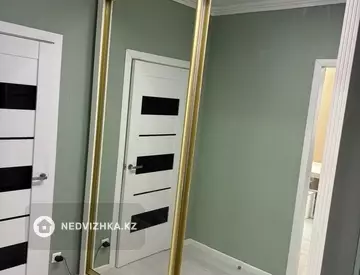 2-комнатная квартира, этаж 23 из 25, 54 м²