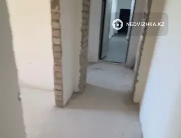 2-комнатная квартира, этаж 1 из 12, 58 м²