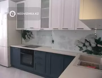 2-комнатная квартира, этаж 4 из 9, 58 м²
