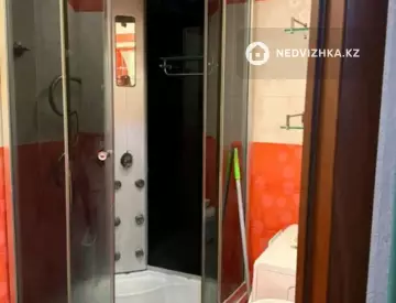 2-комнатная квартира, этаж 3 из 5, 48 м²