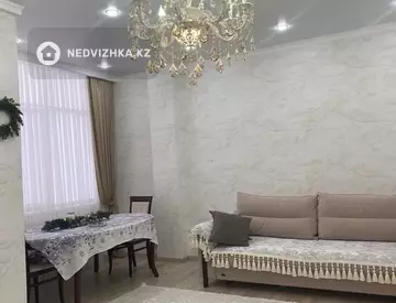 2-комнатная квартира, этаж 2 из 5, 80 м²