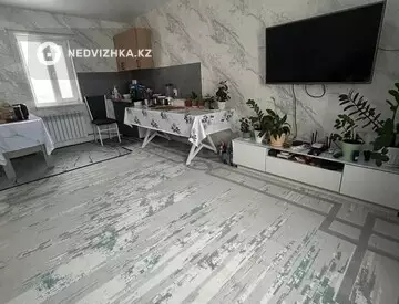 2-комнатный дом, 13 соток, 70 м²