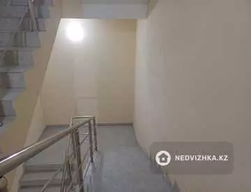 4-комнатная квартира, этаж 2 из 3, 145 м²