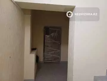 4-комнатная квартира, этаж 2 из 3, 145 м²