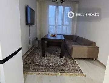 2-комнатная квартира, этаж 13 из 13, 49 м², на длительный срок